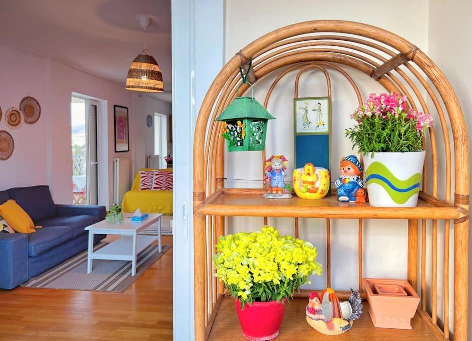 Cozy Fairytal Garden Apartment, Family Friendly, Free Parking, 15 Min To Airport Atenas Exterior foto